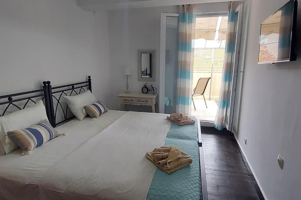 Old Port View Apartment, Διαμέρισμα Στο Κέντρο 2 Υπνοδωματίων Corfu  ภายนอก รูปภาพ